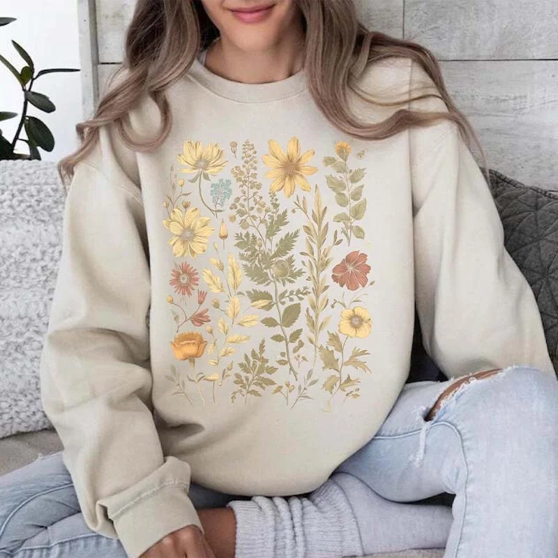 Oversized crewneck sweatshirts black -Gift for Women's Wildflower Sweatshirt