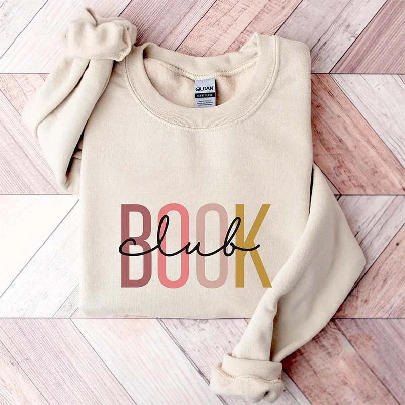 Cropped fleece sweatshirts black -Book Club Booktrovert Sweatshirt