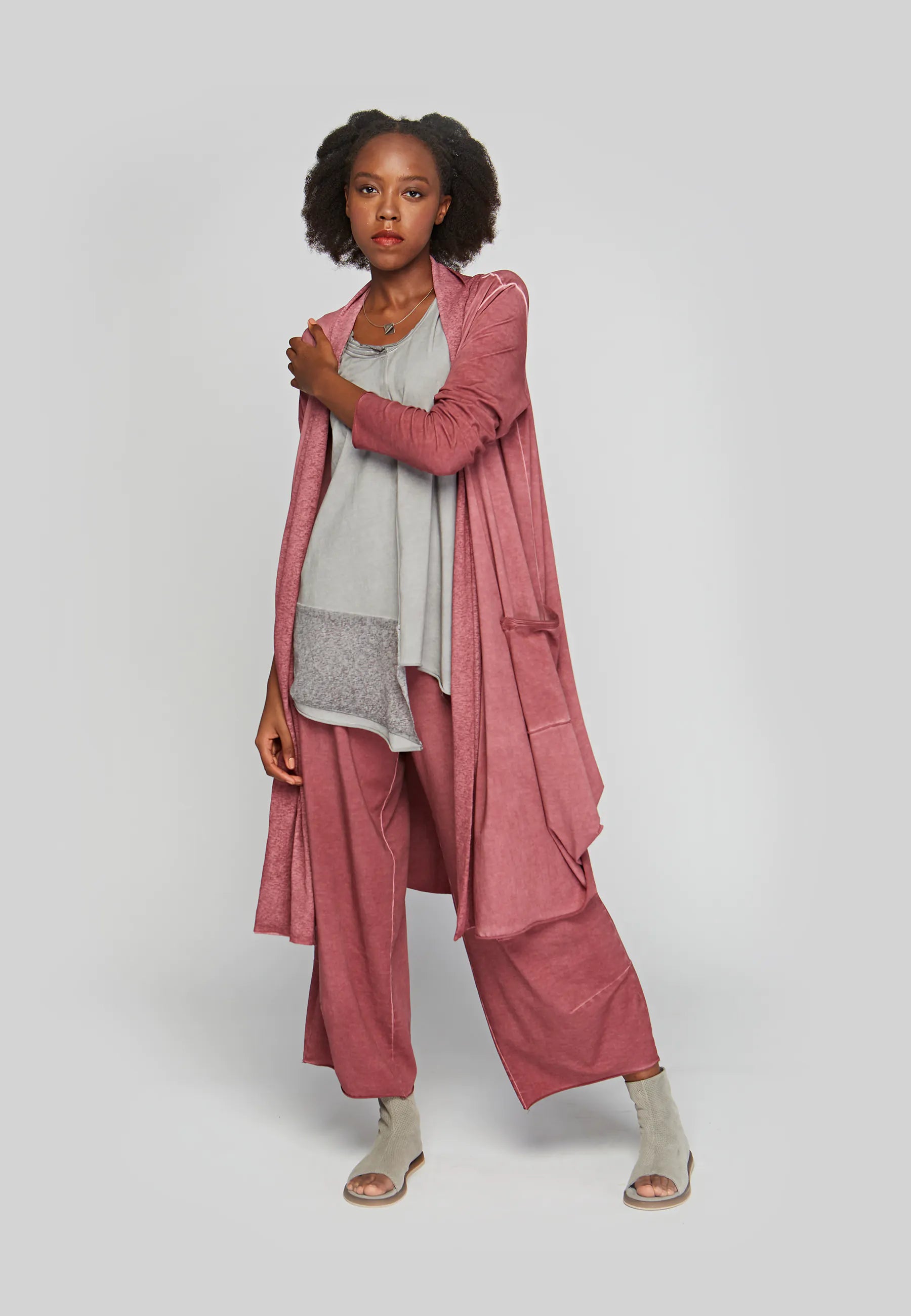 Thin wool cardigan pink -ARIA Garment dyed, long, cotton jersey duster