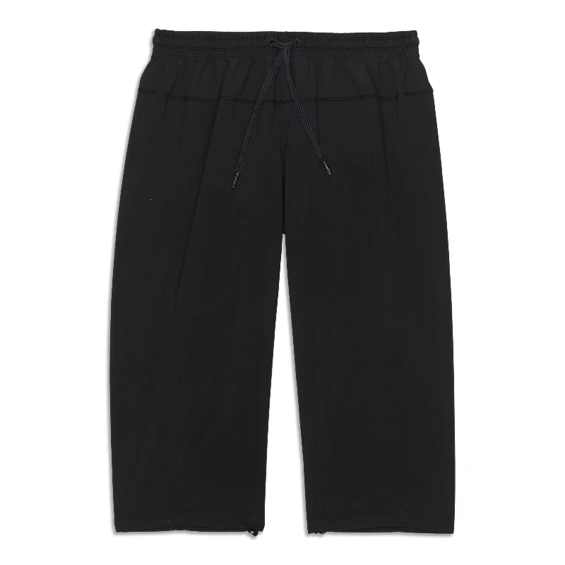 convertible pants -Dance Studio Crop - Resale