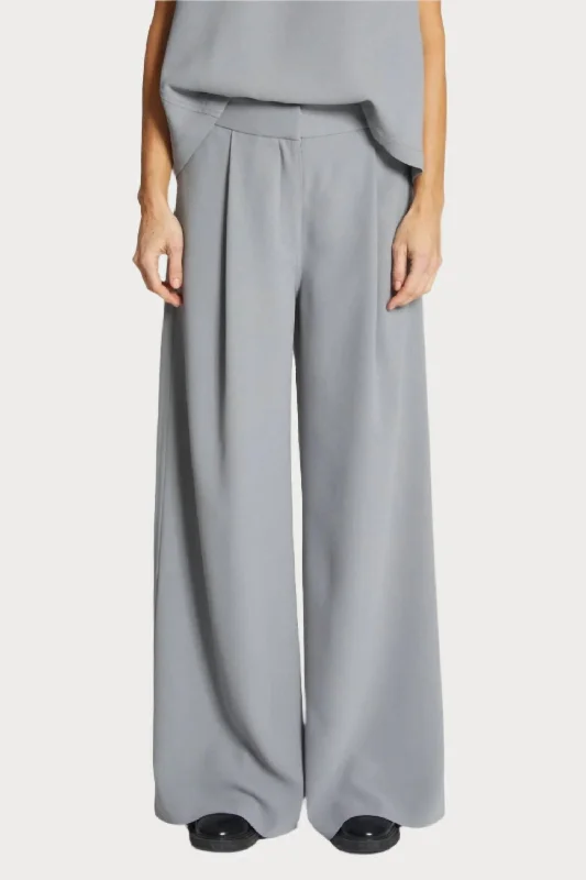 flap pocket pants -Neve Crepe Pants In Powder Grey