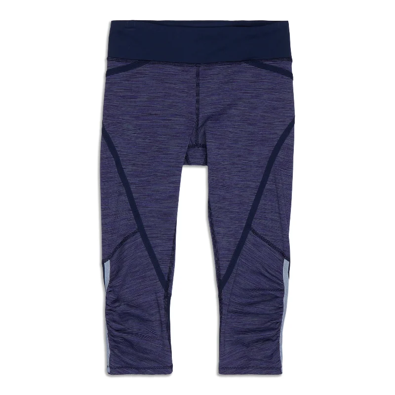 scout pants team -Run Chase Me Crop - Resale